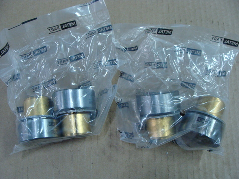 Шкворень УАЗ 3741,3151 (к-т 4 шт.) на втулках 