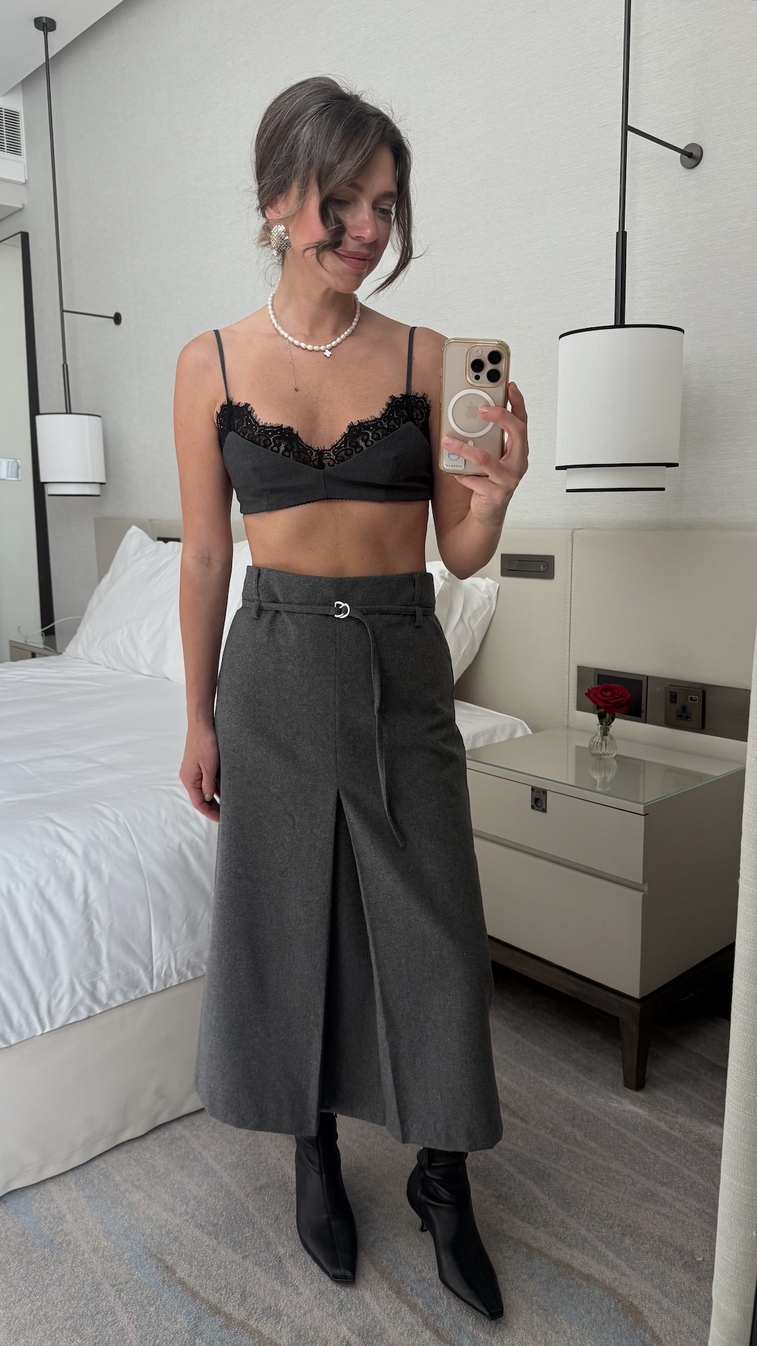 Юбка прямого кроя с поясом