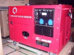 Бензиновый генератор 6 кВт АМПЕРОС LT 7500S в шумозащитном кожухе