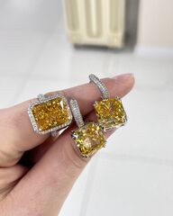 43027- Кольцо из серебра с крупным? желтым прямоугольным цирконом особой огранки