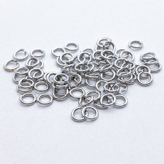 Соединительные колечки, цвет серебро (родий), размер 4 мм, толщина 0,7 мм, цена за 2 грамма (около 50 шт)