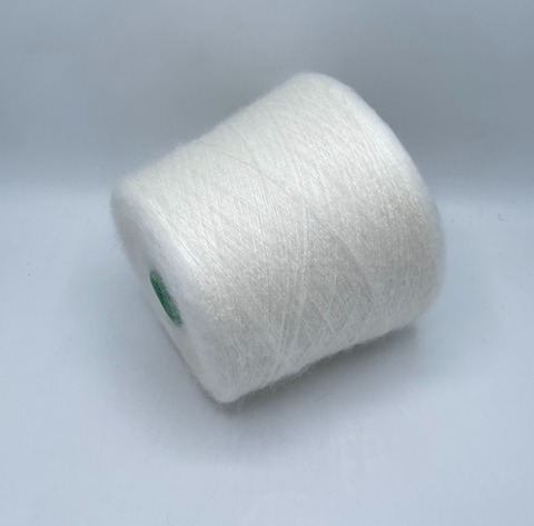 Filcom (пр.Италия), art.Aurora, 850м/100 гр. 70% Суперкидмохер, 30% Шелк , цвет-Молочный (635) арт-36274