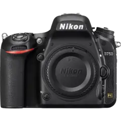 Зеркальный фотоаппарат Nikon D750 Body