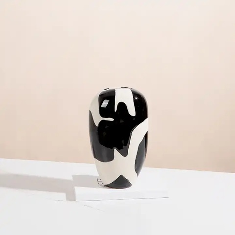 Ваза Blake Vase B