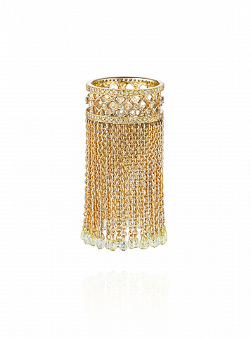 -kolco-iz-serebra-s-podveskami-cepochkami-po-vsej-shinke-s-brioletami