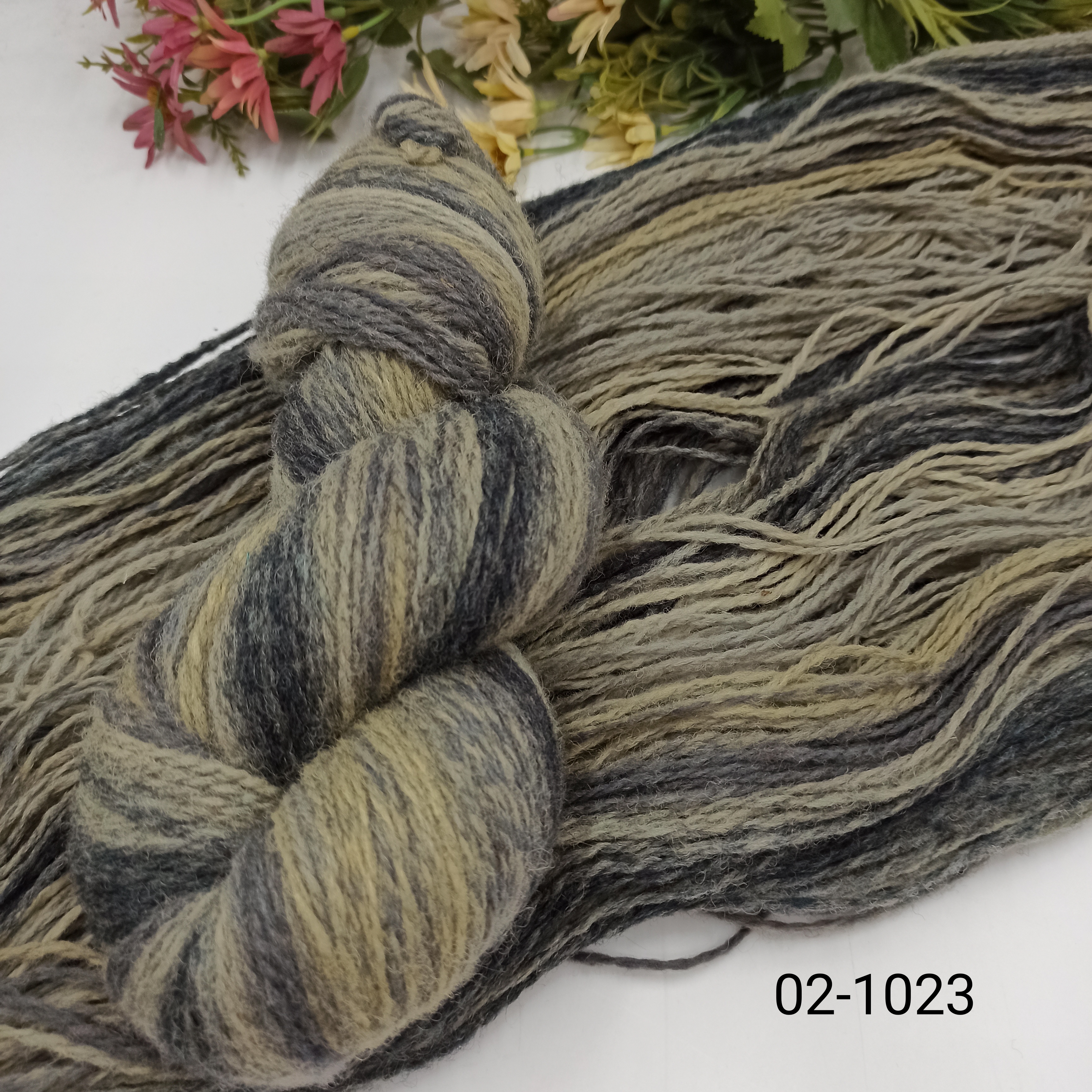 Дундага 6/2 шерсть секционного окрашивания 02-1023
