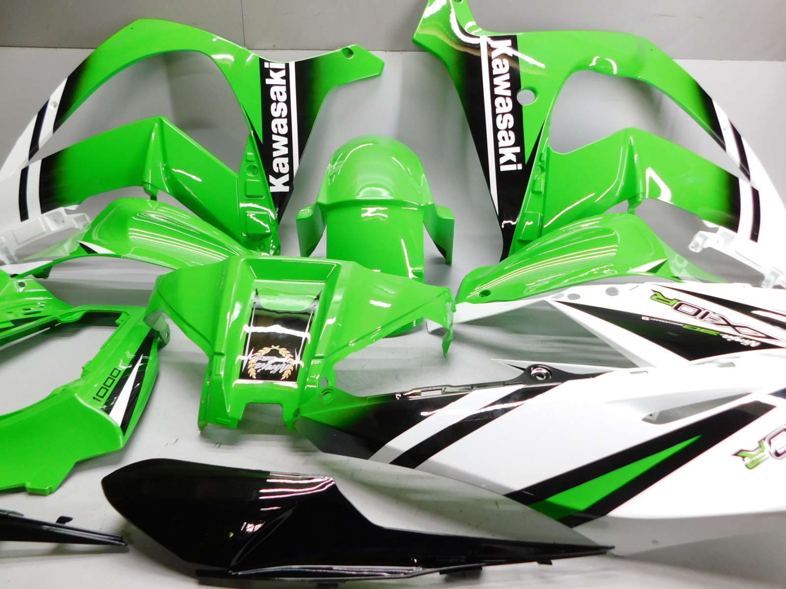 Комплект пластика Kawasaki ZX-10R 11-15 - купить по выгодной цене