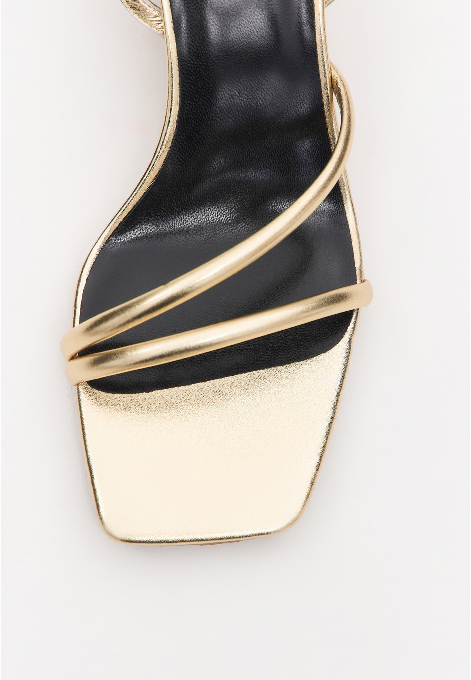 Босоножки из натуральной кожи с квадратным мысом, золотой