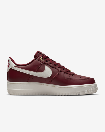 Nike Air Force 1 07 Premium