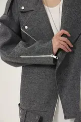 Косуха из шерсти, графит