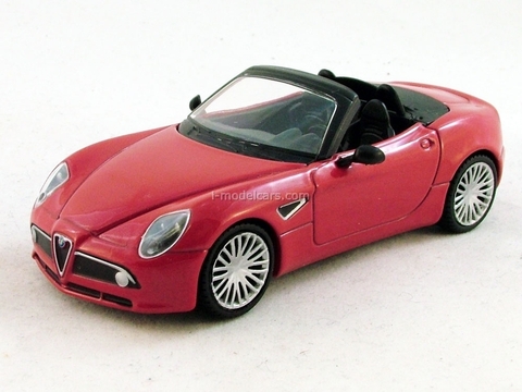 Alfa Romeo 8C Spider 1:43 DeAgostini Supercars #53