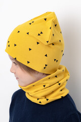 комплект  для мальчика  К 8125/желтый,треугольники