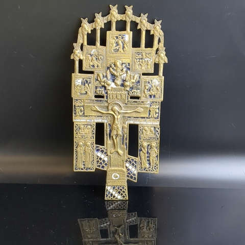 Крест "Распятие Христово с предстоящими и избранными иконами", навершие с херувимами, бронза, литье, цветные эмали, Российская Империя, 1850-1890 гг.