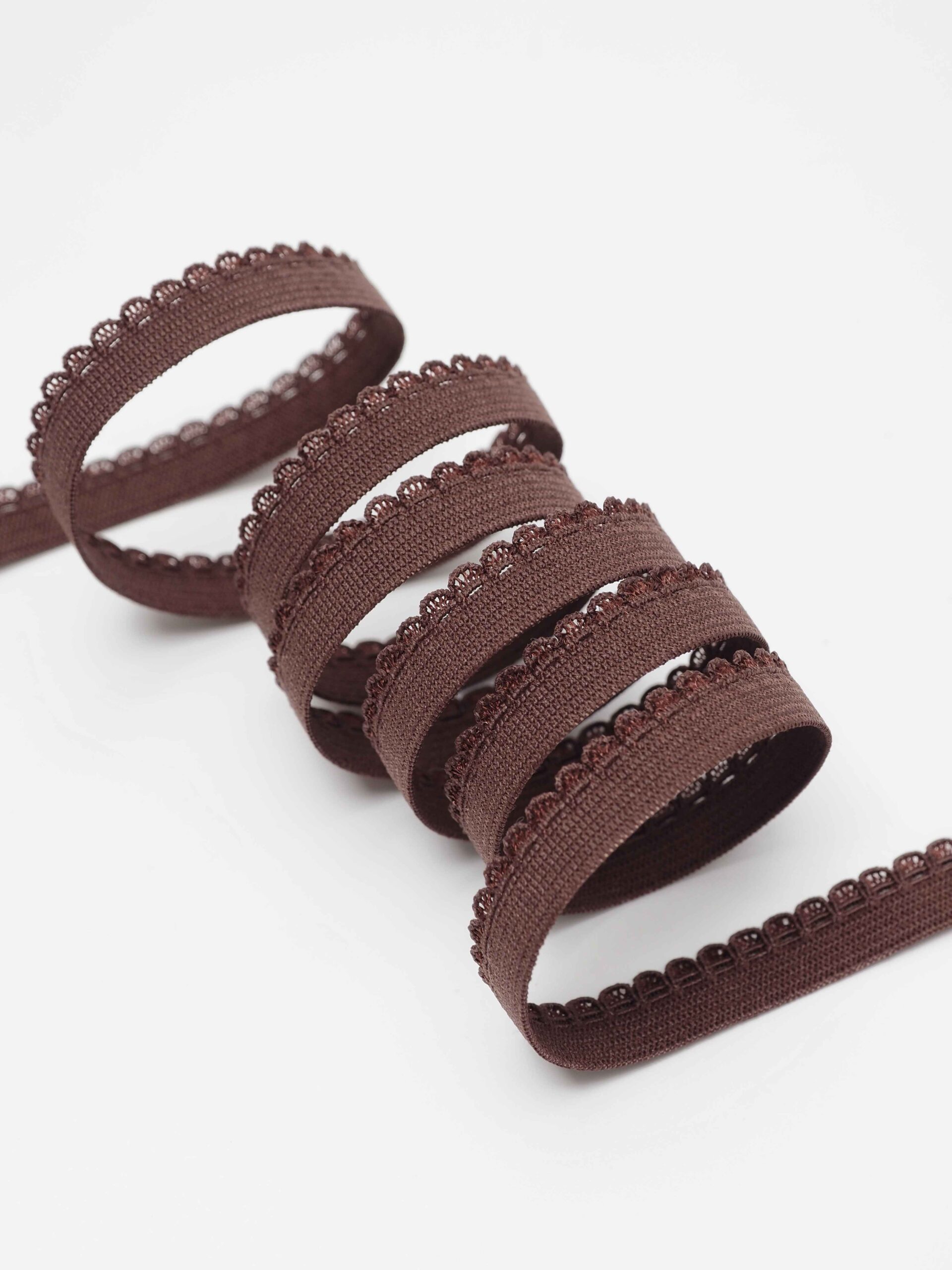 Бельевая резинка шоколад ажурная ширина 9 мм с учетом фестона