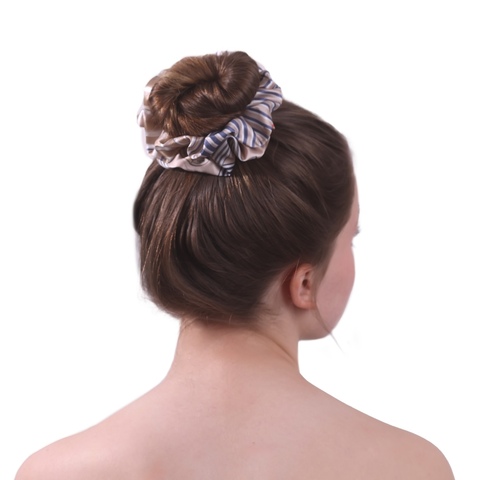 Шелковая резинка для волос Mollen Фонтанка