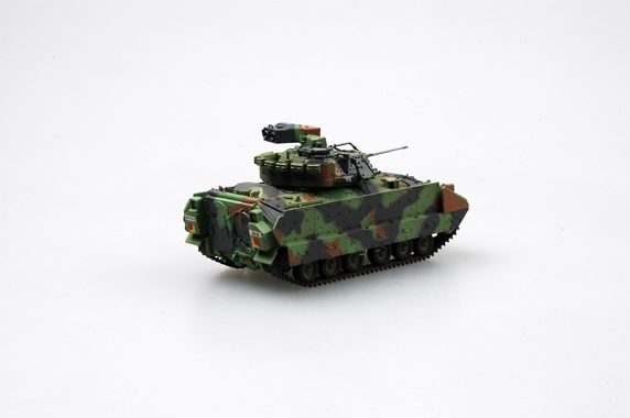 Модель БМП Армия США M2 & M2A2 Bradley масштаб 1:72