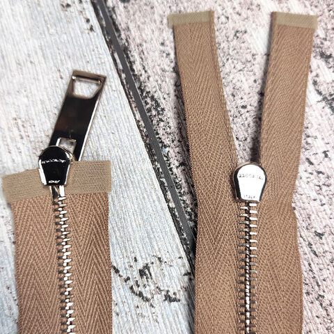 Молния разъемная металлическая с двумя замками RACCAGNI 75 см кэмел