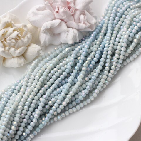 Бусины стеклянные фарфорово-голубой, круглые 4 мм, К169