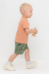 шорты  для мальчика  КР 400666/папоротник,следы динозавра к538