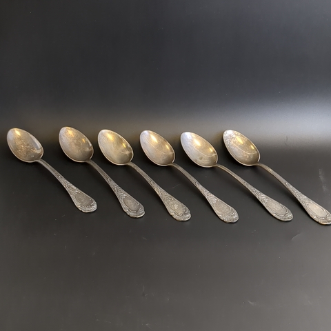 Набор из 6 столовых ложек Дубок - мельхиор - МНЦ - Киев - СССР