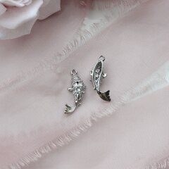 Подвеска Рыбка с фианитами 22*8 мм, родий П143