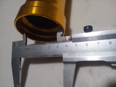 Cтакан пера для Suzuki GSR 750, GSX-S 750 / Внешний / Золотой