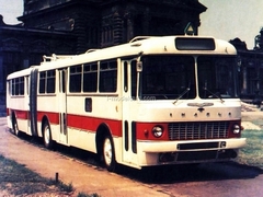 Ikarus-180 white-red Soviet Bus (SOVA) 1:43