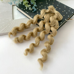Волосы для кукол, трессы кудри-локоны-спиральки, цвет РУСЫЙ-Пшеничный, длина 15 см*1 метр., набор 2 шт
