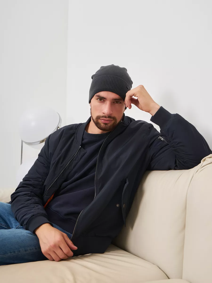 Шапка бини зимняя весенняя с флисом