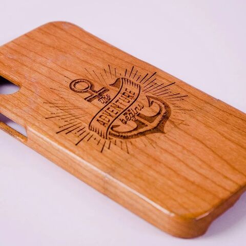 Настольный лазерный режущий гравер FLUX Beamo