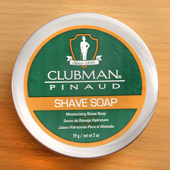 Мыло для бритья Clubman Shave Soap