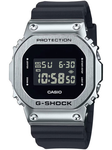 Наручные часы Casio GM-5600U-1 фото