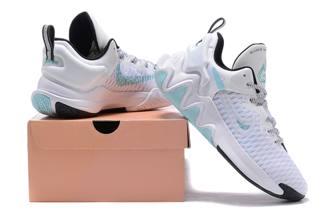 white giannis antetokounmpo shoes