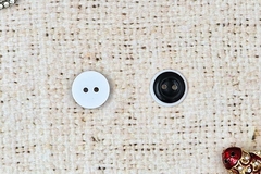 Пуговица костюмная, d 1,5 см