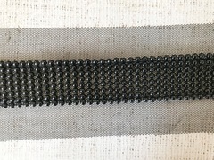 Тесьма с бусинами на сетке, ш. 9 см.