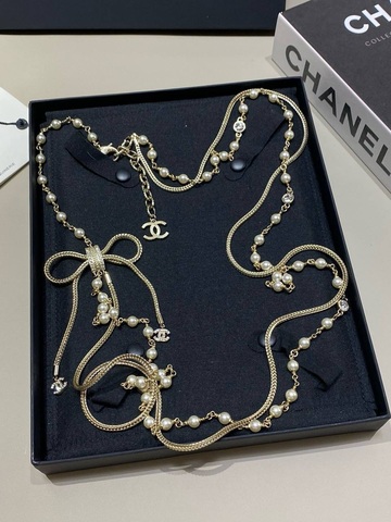 Бусы бант Chanel