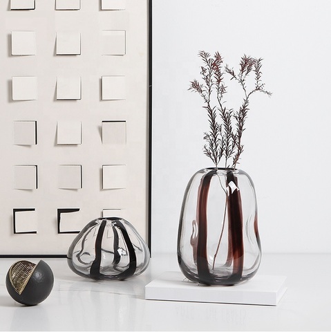 Ваза Black strip vase
