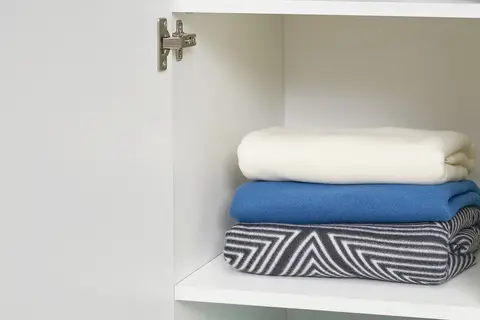 Шкаф 2-х створчатый ШК-03 Симпл белый