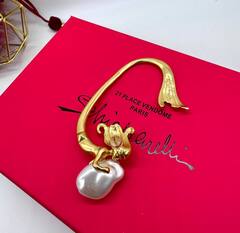 monoserga-kaffa-rusalka-style-schiaparelli