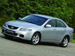 Чехлы на Honda Accord 2002–2008 г.в.