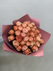 Букет 35 пионовидных одноголовых роз в пленке