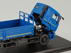 KAMAZ-65117 flatbed truck restyling blue 1:43 Start Scale Models (SSM)