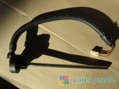 Датчик уровня топлива, оригинал / SENDER ASSEMBLY FUEL 8HR АРТ: 10000-46387