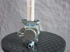 Кран топливный Suzuki GSF1200 GSF1200S 2001-2005