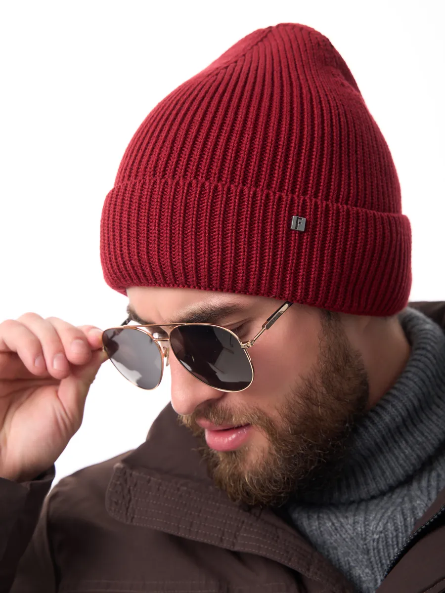 Шапка зимняя на флисе вязаная осень