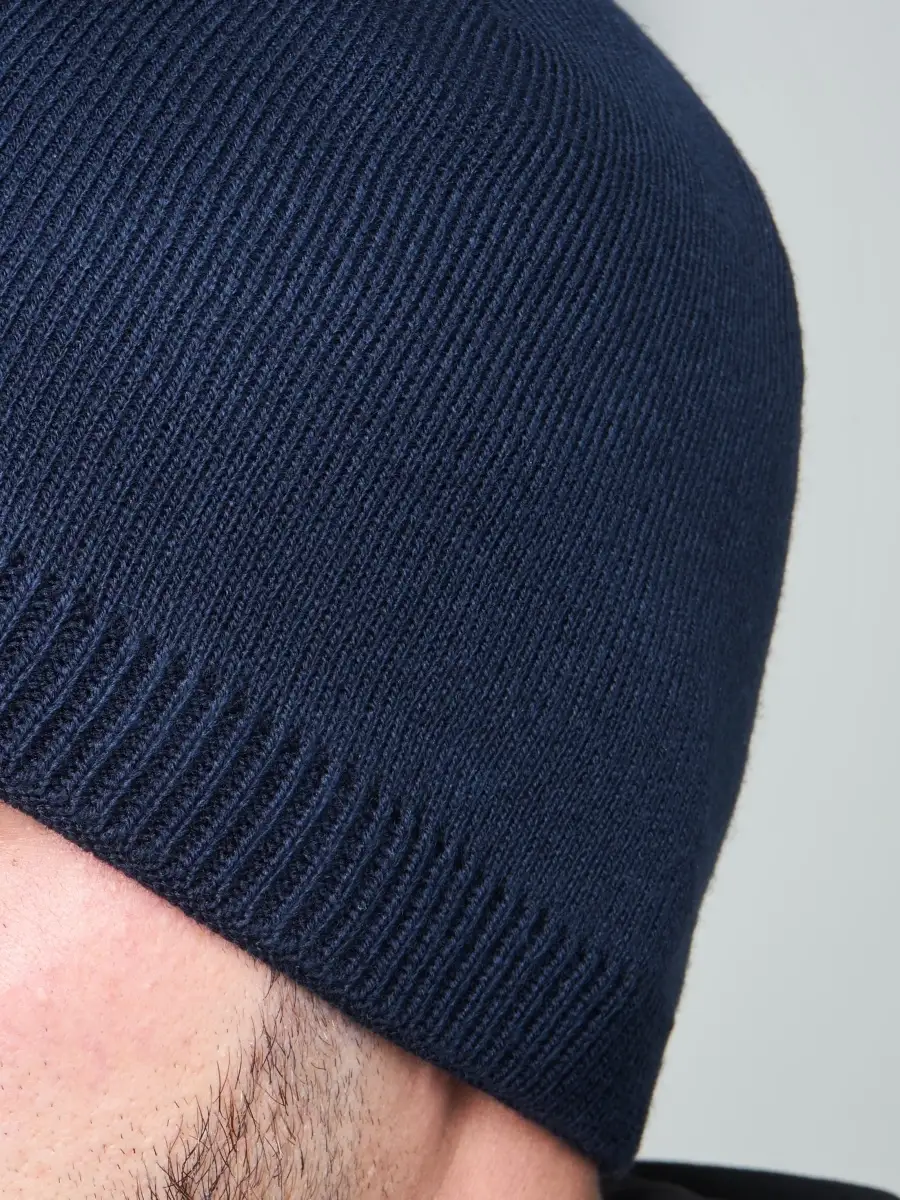 Шапка мужская вязаная