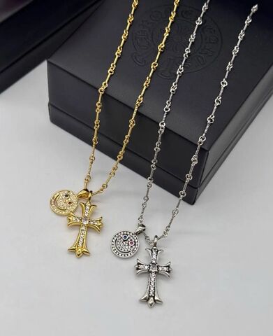 Колье-цепочка с двумя подвесками в стилистике CHROME HEARTS