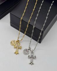 Колье-цепочка с двумя подвесками в стилистике CHROME HEARTS