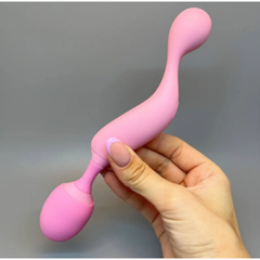 Универсальный мини-вибромассажер от FEMINTIMATE