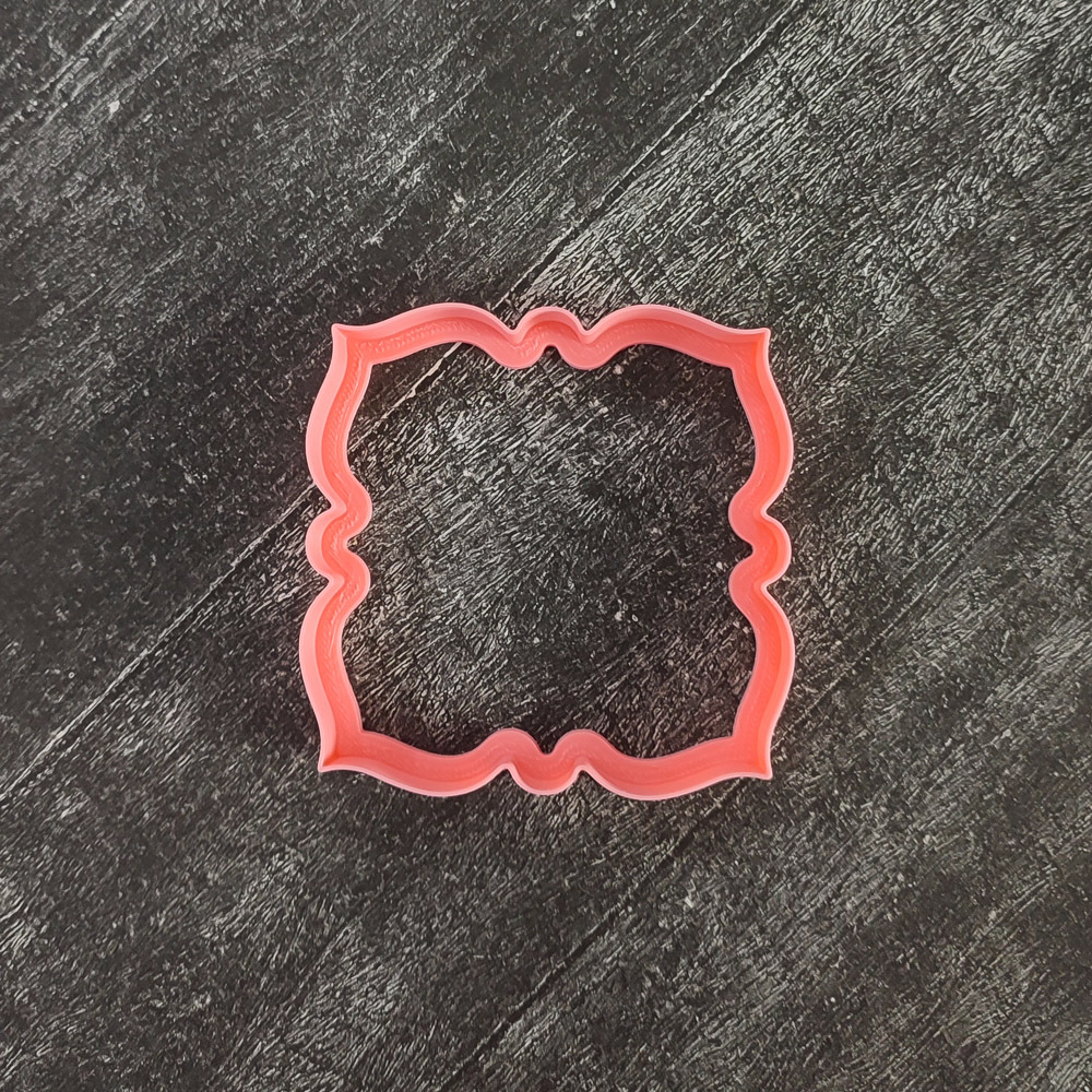 Фигурная рамочка №105